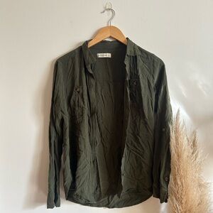 Abercrombie & Fitch Olive Green Button-Up Shirt